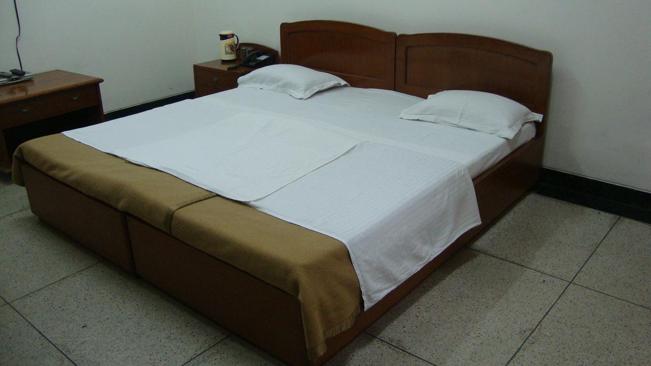 Auberge de jeunesse Ymca Greater Noida Programme Centre à Delhi  Extérieur photo