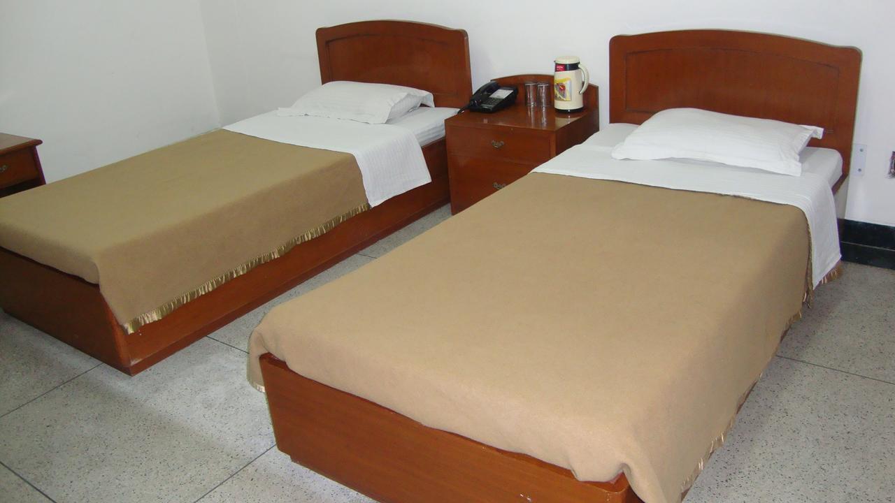 Auberge de jeunesse Ymca Greater Noida Programme Centre à Delhi  Extérieur photo