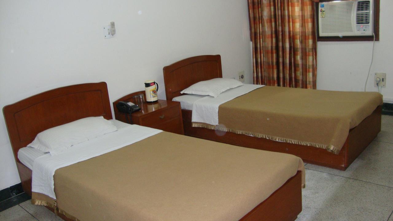 Auberge de jeunesse Ymca Greater Noida Programme Centre à Delhi  Extérieur photo