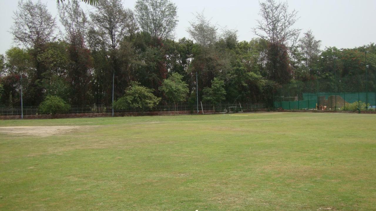 Auberge de jeunesse Ymca Greater Noida Programme Centre à Delhi  Extérieur photo